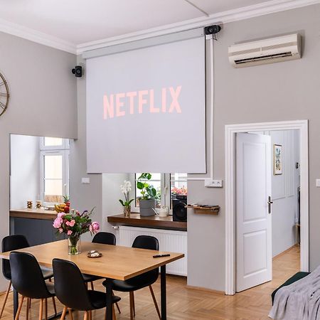 Old Town Luxury Apartment - Rynek Szewska Krakow Luaran gambar